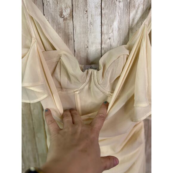 Oh Polly ROMILLY Cowl Neck Pleated Midaxi Dress in Ivory NWT - Picture 3 of 7